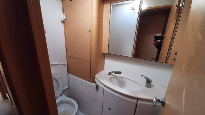 Book yachts online - catamaran - Lagoon 440 - Akik - rent