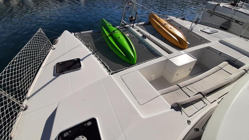 Book yachts online - catamaran - Lagoon 440 - Akik - rent