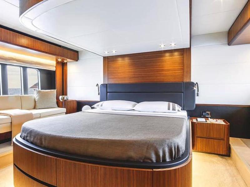 Book yachts online - motorboat - Navetta 58 - JOSEFINE I - rent