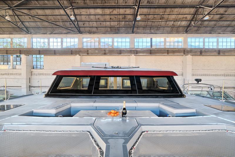 Book yachts online - catamaran - Luna 49 - Luna - rent