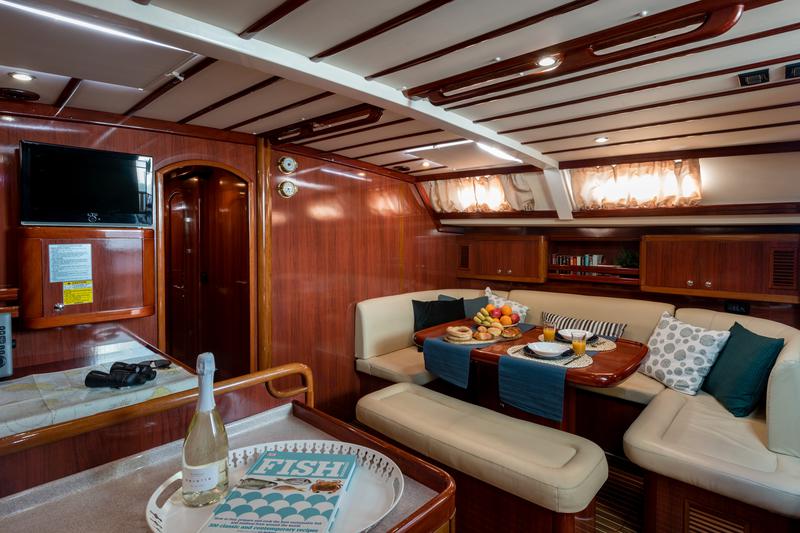 Book yachts online - sailboat - Ocean Star 56.1 - Santorini - rent