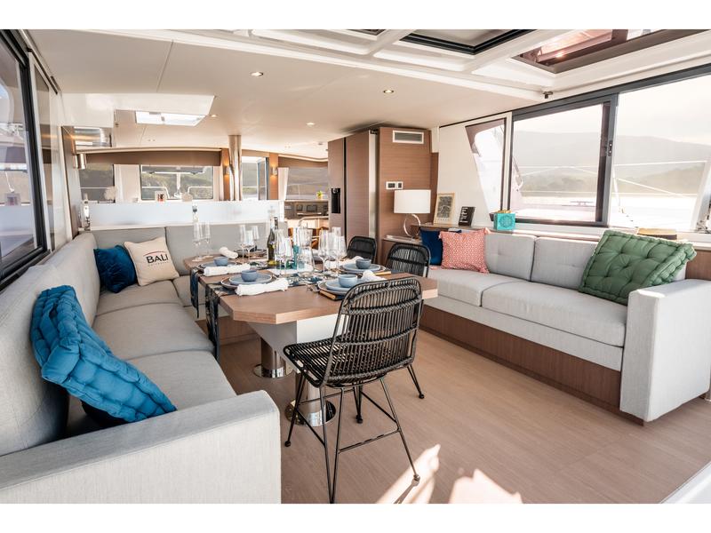 Book yachts online - catamaran - Bali 4.6 - NIA - rent