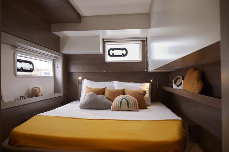 Book yachts online - catamaran - Bali 4.4 3 cab - SAID - rent