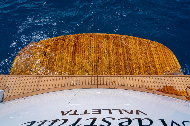 Book yachts online - motorboat - Cantieri di Pisa Akhir 85 - Maestrale - rent