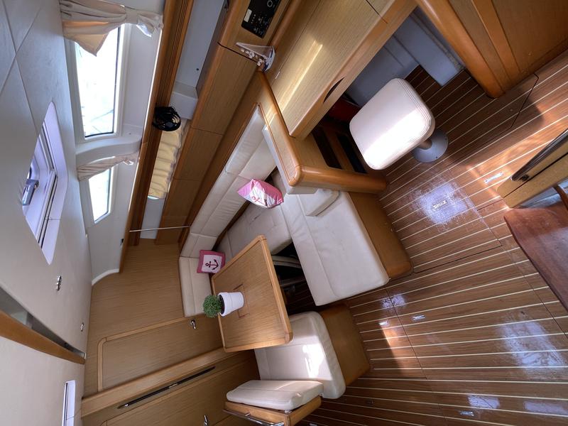 Book yachts online - sailboat - Sun Odyssey 44 i - Beethoven ( with Bowthruster ,Solar Panels) - rent