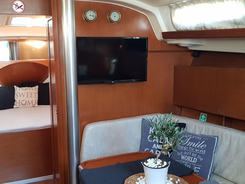 Book yachts online - sailboat - Cyclades 39.3 - Rhodes Yachting - rent