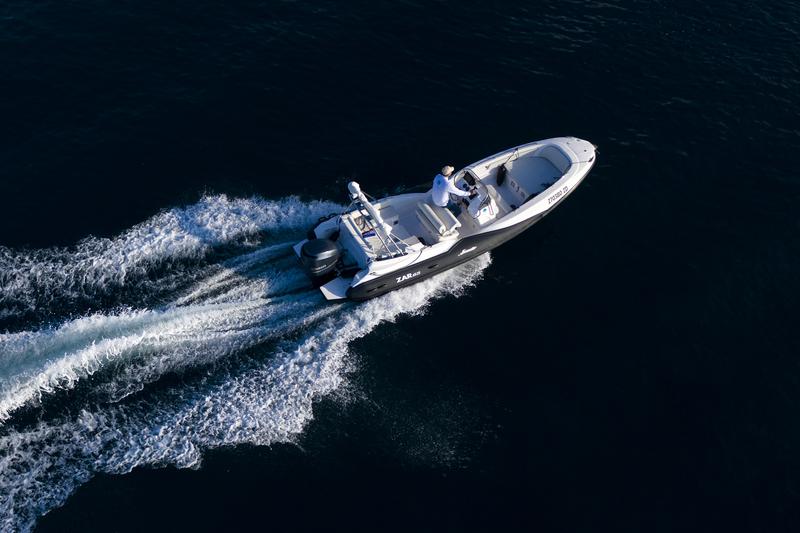 Book yachts online - motorboat - ZAR 65 Suite XL Luxury - no name - rent