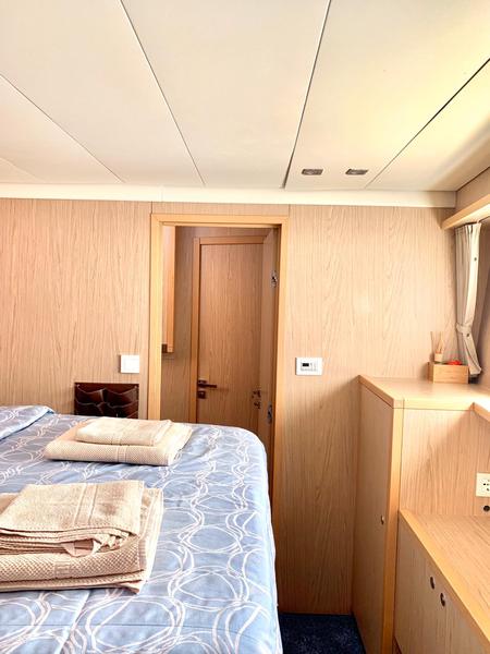 Book yachts online - catamaran - Lagoon 52 - Denilos - rent