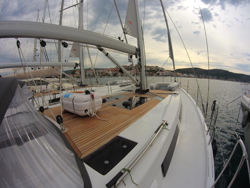 Book yachts online - sailboat - Hanse 455 - MY PORTOFINO - rent