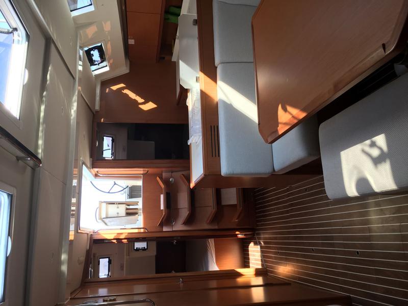 Book yachts online - sailboat - Bavaria C45 - LADY FLORA 1 - rent