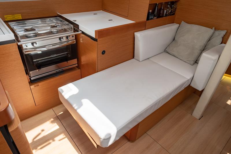 Book yachts online - sailboat - Sun Odyssey 410 - Elcano - rent