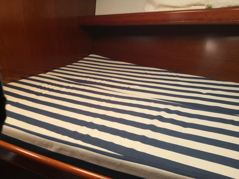 Book yachts online - sailboat - Beneteau 393 - Andromeda - rent