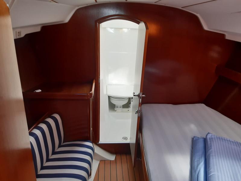 Book yachts online - sailboat - Oceanis 411 - Hope II - rent