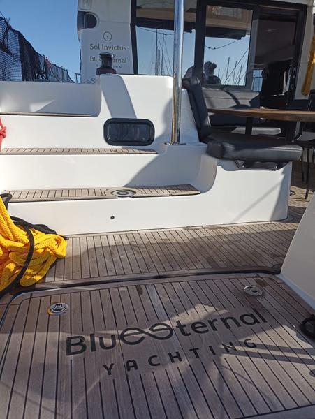 Book yachts online - catamaran - Lagoon 40 - Sol Invictus VIP-equipped - rent