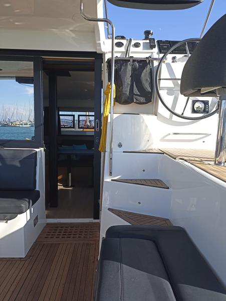 Book yachts online - catamaran - Lagoon 40 - Sol Invictus VIP-equipped - rent
