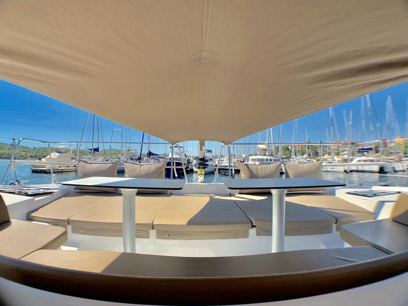 Book yachts online - catamaran - Bali 4.1 - WENDY - rent