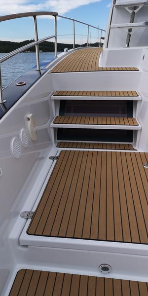 Book yachts online - powercatamaran - Bali 4.3 MY - SIERRA - rent
