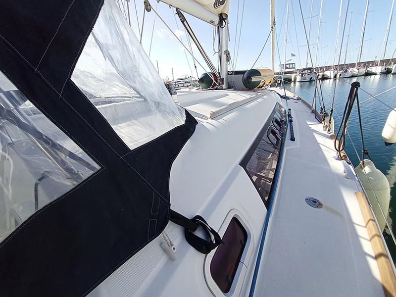 Book yachts online - sailboat - Oceanis 37 - JULIE - rent
