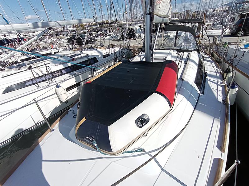 Book yachts online - sailboat - Oceanis 37 - JULIE - rent