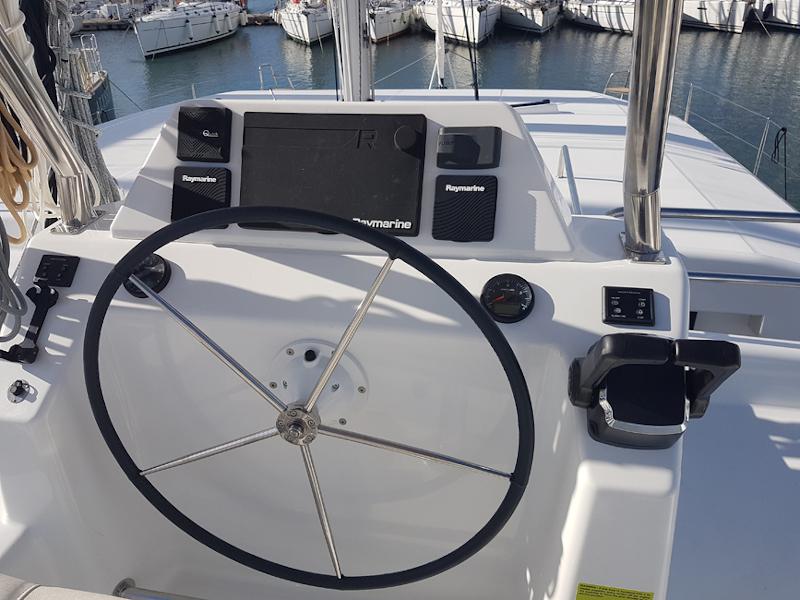 Book yachts online - catamaran - Dufour Catamaran 48 - Albertina II - rent