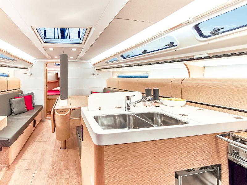 Book yachts online - sailboat - Dehler 38 SQ - Polaris - rent
