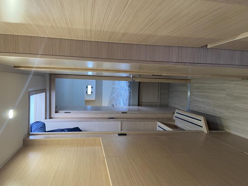 Book yachts online - catamaran - Nautitech 40 Open - Lullaby - rent
