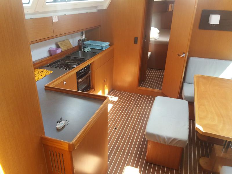 Book yachts online - sailboat - Bavaria Cruiser 46 - Mami - rent