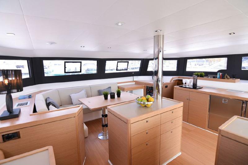 Book yachts online - catamaran - Dufour Catamaran 48 - Jovy - rent