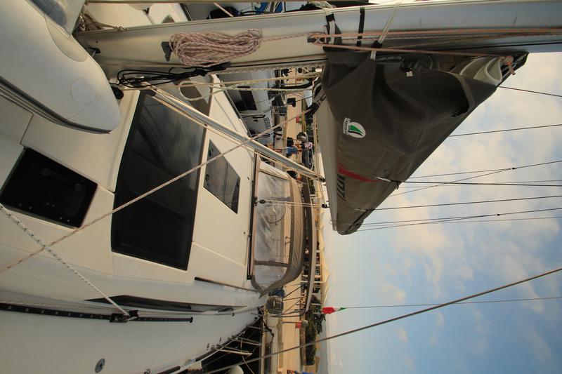 Book yachts online - sailboat - Dufour 500 Grand Large - Nirvana (refit 2020) - rent