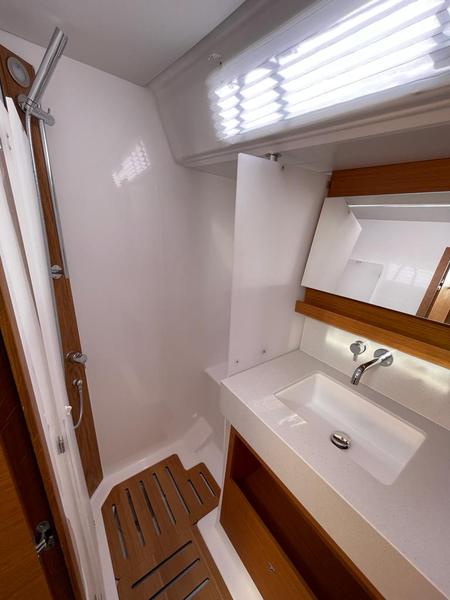 Book yachts online - sailboat - Dufour 470 - Egusa - rent