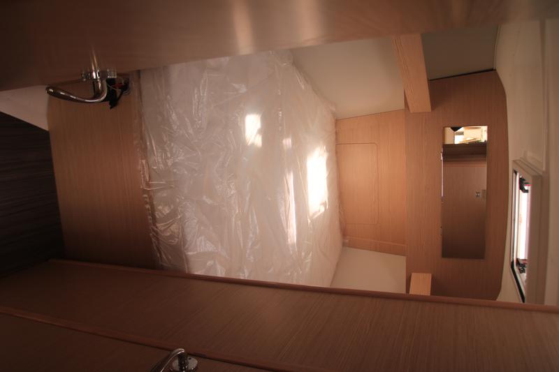 Book yachts online - sailboat - Dufour 390 Grand Large - DILI (vers 50hp+Gas Bbq) - rent