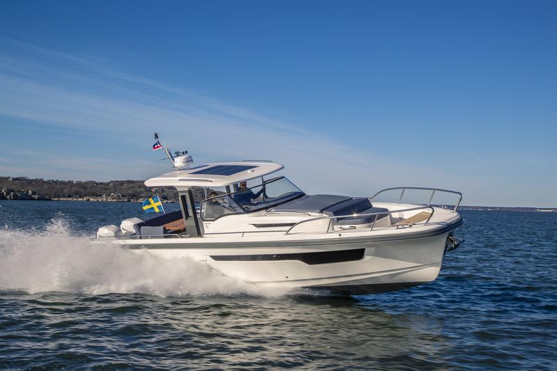 Book yachts online - motorboat - Nimbus Tender T11 - RUDDY - rent