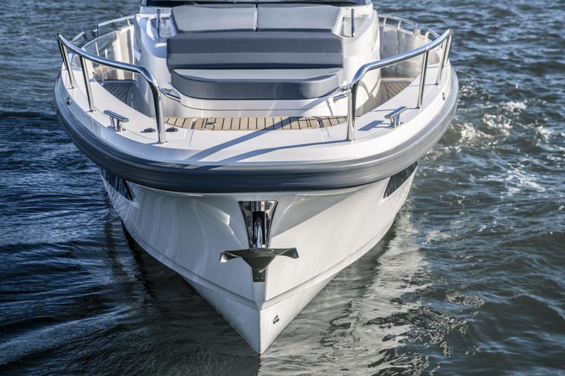Book yachts online - motorboat - Nimbus Tender T11 - RUDDY - rent