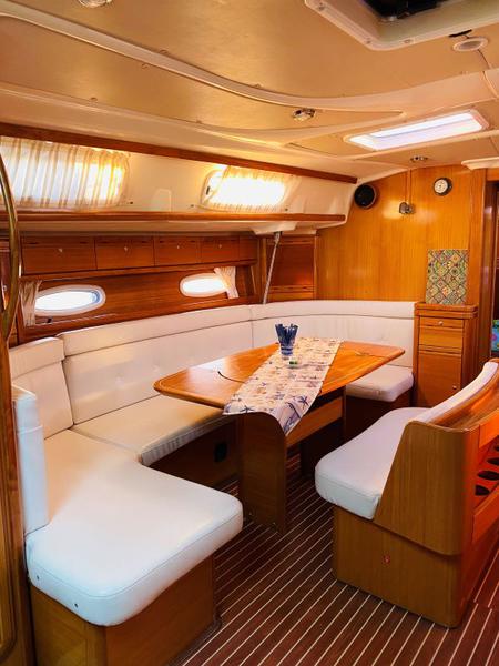 Book yachts online - sailboat - Bavaria 50 - Mythos (skippered only) - rent