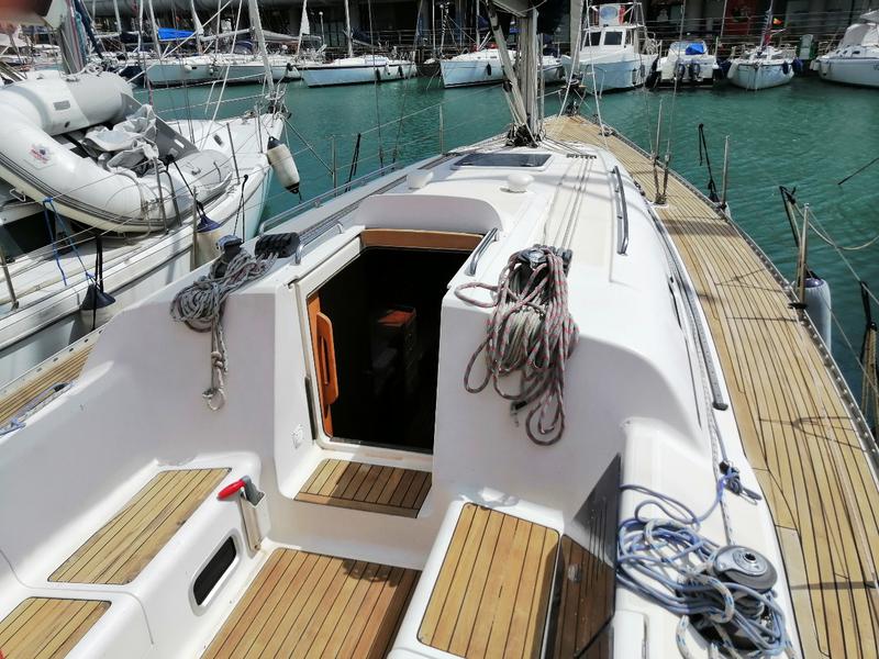 Book yachts online - sailboat - Elan 40 - Peter Pan - rent