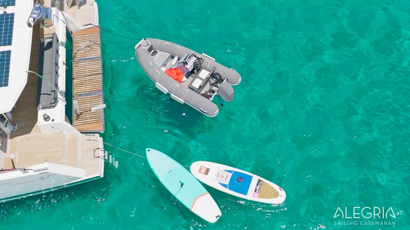 Book yachts online - catamaran - Fountaine Pajot - Saona 47 - Crewed   "Alegria" - rent