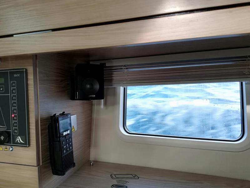 Book yachts online - sailboat - Hanse 458 - H-Lefkas - rent