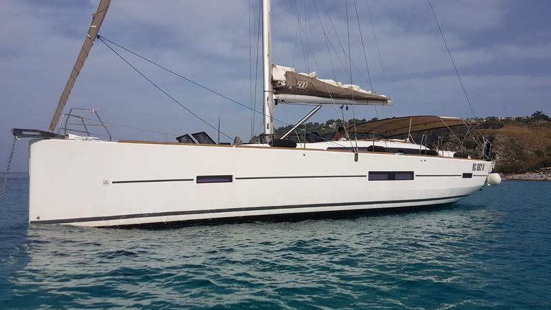 Book yachts online - sailboat - Dufour 500 Grand Large - Josephine - rent