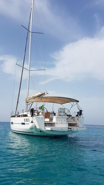 Book yachts online - sailboat - Dufour 500 Grand Large - Josephine - rent