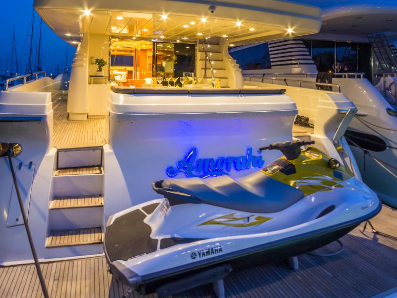 Book yachts online - motorboat - Posillipo Technema 70 - Amoraki - rent