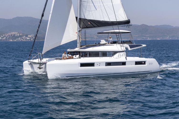 Book yachts online - catamaran - Lagoon 51 - JEWEL (Charter rate includes VAT, Skipper Fee, Generator, Air-condition, Watermaker, Icemaker, Dishwasher, 2 SUP, Tubes, Kids Water-ski, Sea scooter, Electric BBQ) *Skippered only* - rent