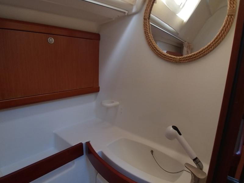 Book yachts online - sailboat - Oceanis 43 - BELUGA - rent