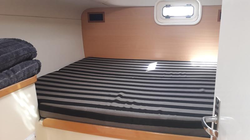 Book yachts online - catamaran - Leopard 4300 - Emocean - rent