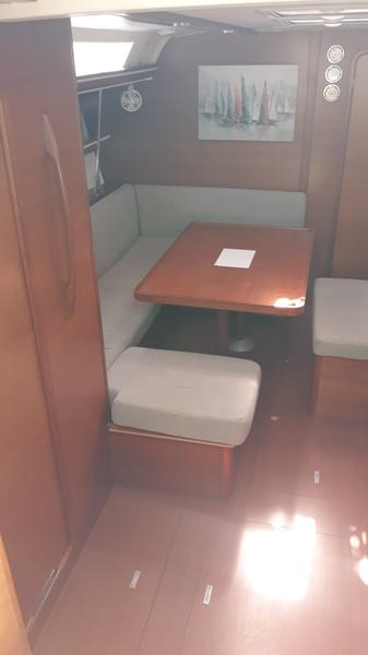 Book yachts online - sailboat - Dufour 450 GL - Pandeia - rent