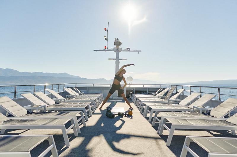 Book yachts online - motorboat - Motoryacht - Lupus Mare - rent