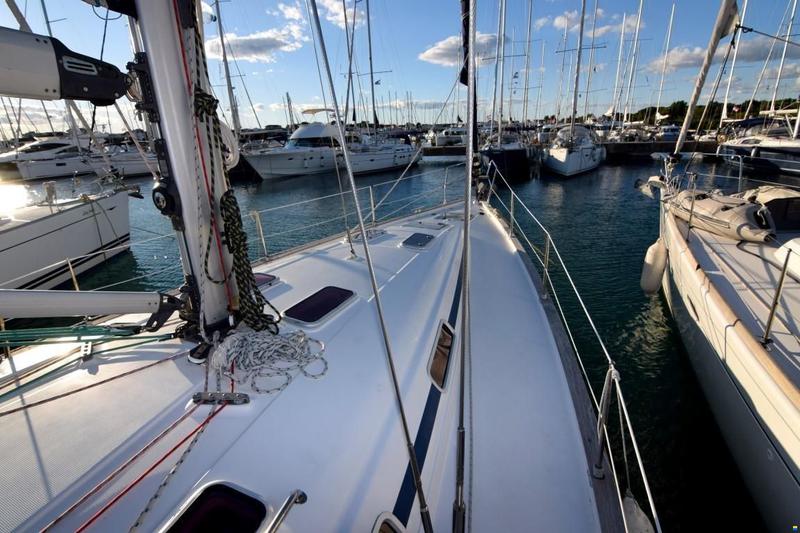 Book yachts online - sailboat - Bavaria 49 - PRINCE - rent