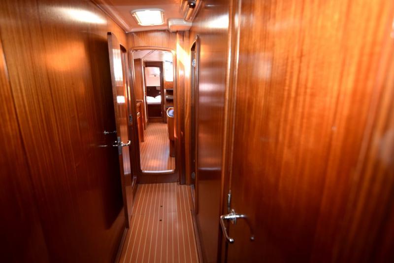 Book yachts online - sailboat - Bavaria 49 - PRINCE - rent