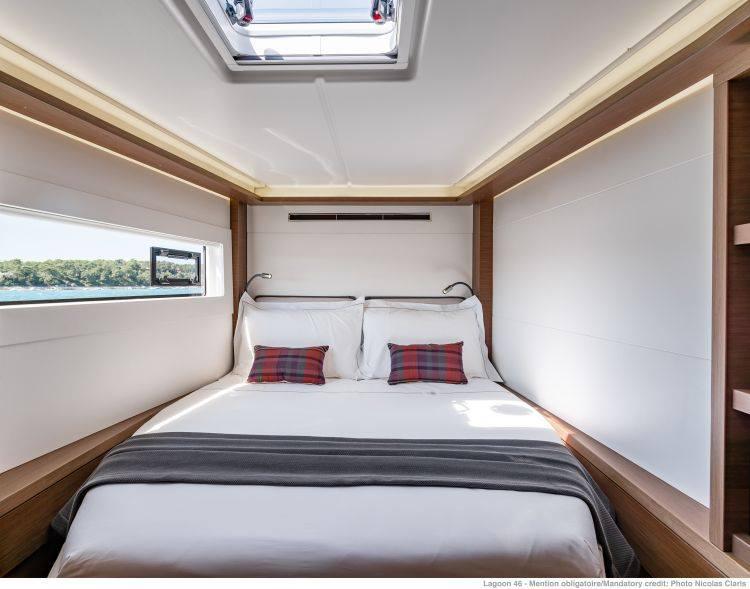 Book yachts online - catamaran - Lagoon 46 - Lino - rent