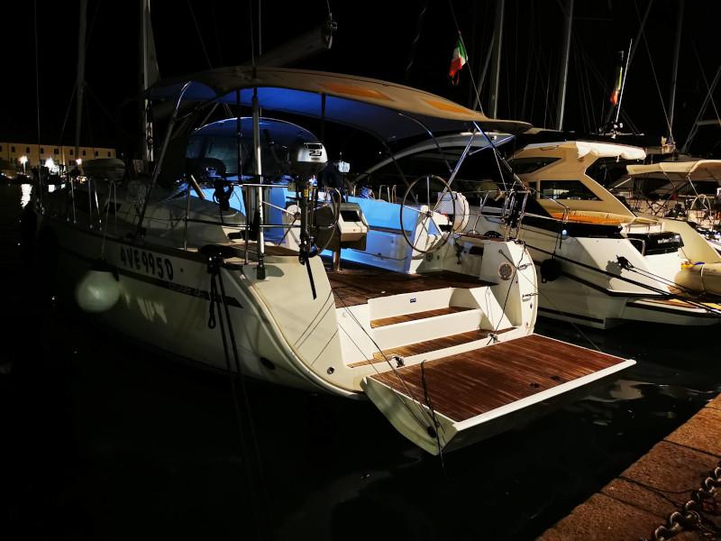 Book yachts online - sailboat - Bavaria 46 Cruiser - Krizia - rent