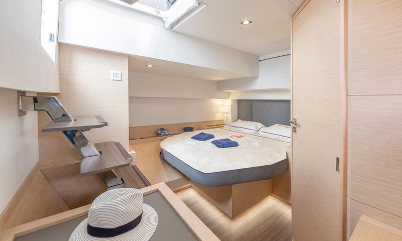 Book yachts online - catamaran - Alegria 67 - Chiloe - rent